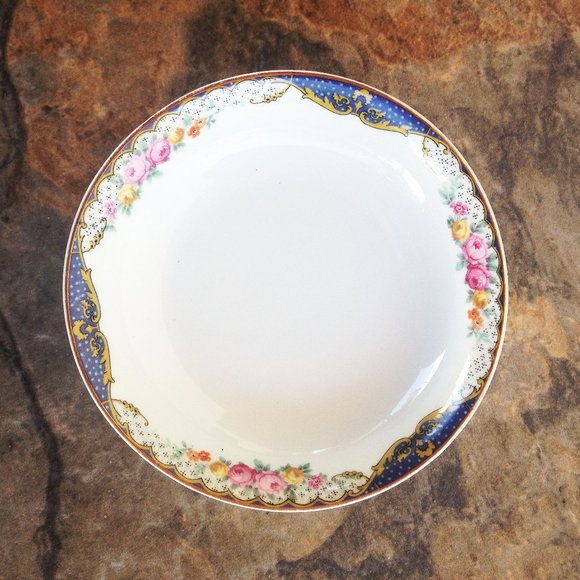 Vintage 1930's TK Thun China Dessert Bowls - Picture 2 of 5